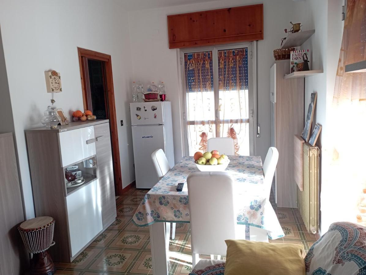 Casa Vacanze Il Carrubo ลีโปราโน ภายนอก รูปภาพ